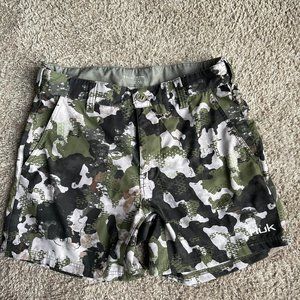 HUK - Green Camo Shorts (Medium)